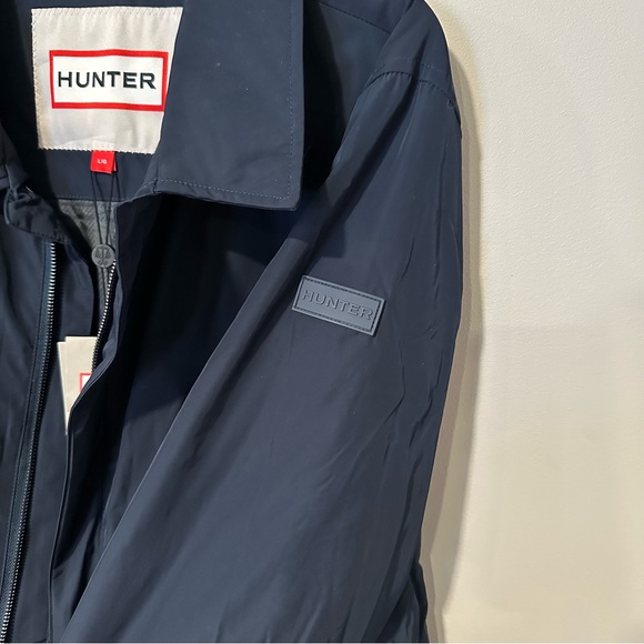 Hunter Men’s Castle Cloak Jacket XL Navy Insulated Lightweight Rain Jacket NWT - Picture 9 of 12